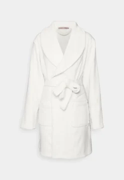 Anna Field Badjas - Off-White 8 Anna Field Badjas - Off-White -Anna Field 05aa8728ef274db0af37bfb234fcf167 scaled