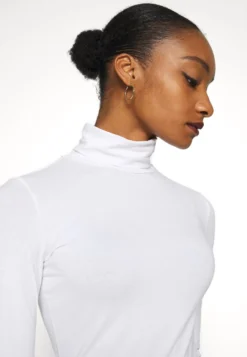 Anna Field 2 Pack - Longsleeve - Black/White 9 Anna Field 2 Pack - Longsleeve - Black/White -Anna Field 5597880e4cc04411b16b36f09aaab6e0 scaled