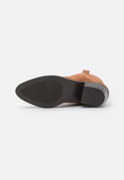 Anna Field Leather - Cowboy-/Bikerlaarsjes - Cognac -Anna Field 6ede700989304c5daa8045ce0bab9513 scaled