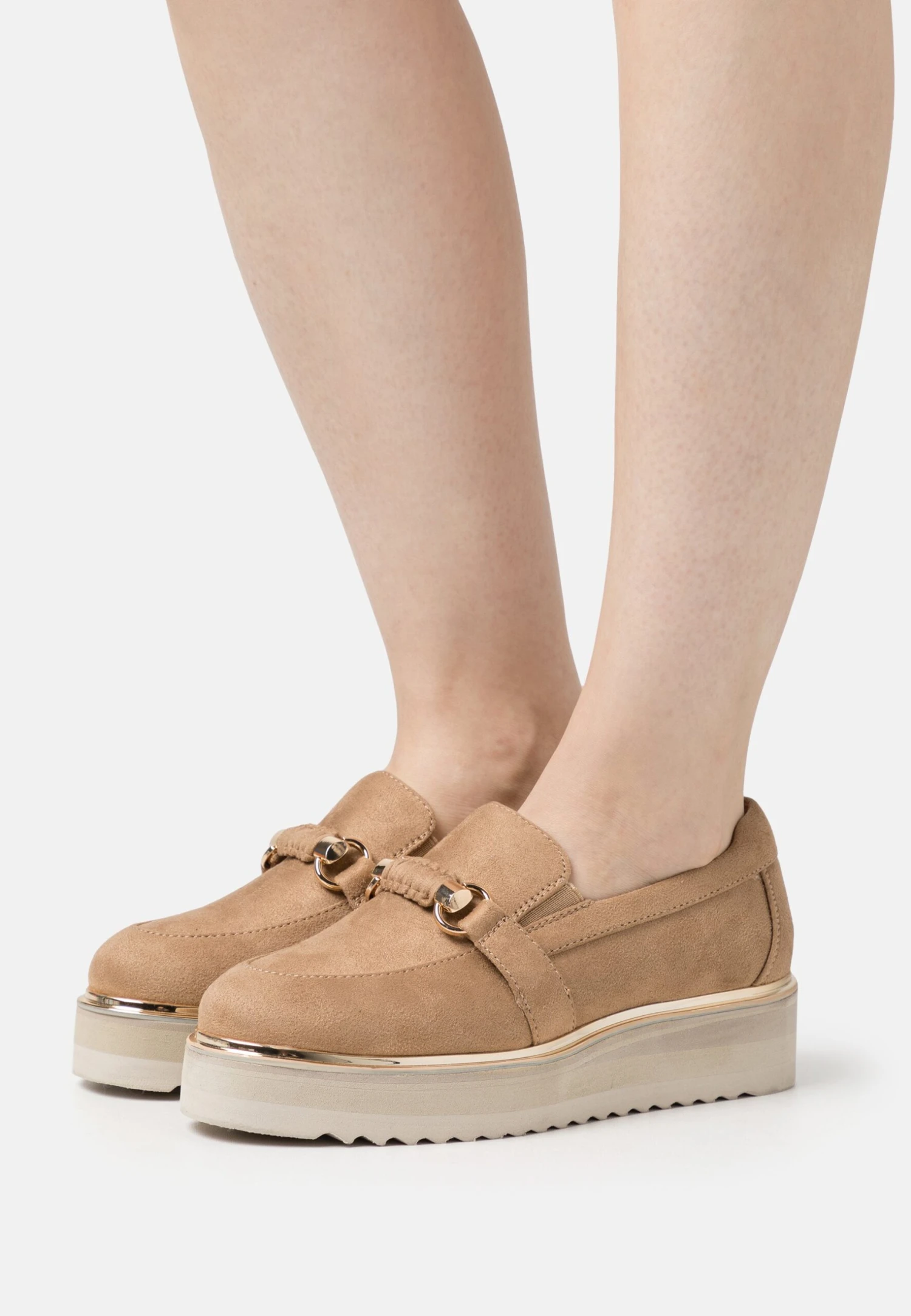 Instappers - Beige 1 Instappers - Beige