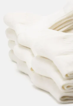 Anna Field -Anna Field d0ec7411e25d475dbba6a3d91f305d49 scaled